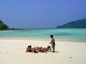 หาดไม้งาม อ่าวไม้งาม อุทยานแห่งชาติหมู่เกาะสุรินทร์